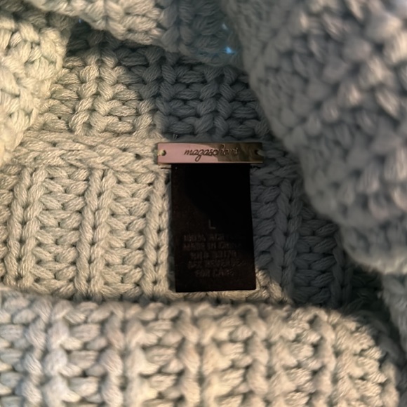 Blue Turtleneck Chunky Sweater - Picture 5 of 7